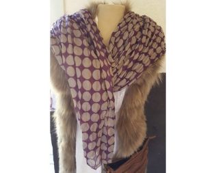 tørklæde i lilla med mønster fra ib laursen