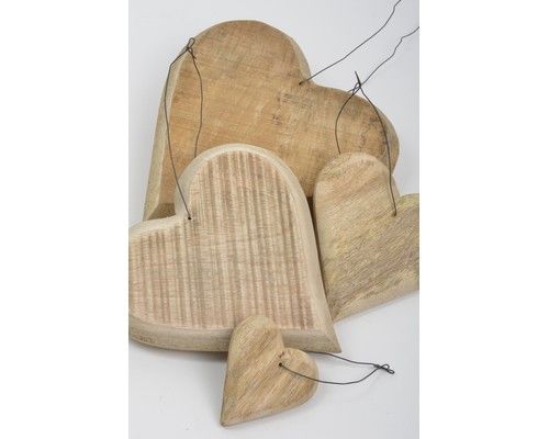 Trend billede af julehjerter i træ fra Ib Laursen