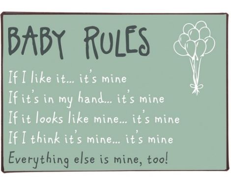 Et foto af skilte med citater - Baby Rules fra Ib Laursen