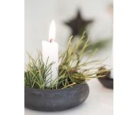 Trend foto af en kammestage sort til bedelys og kronelys fra ib laursen