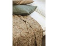  quiltet tæppe i gyldne, rust og grønne farver fra ib laursen