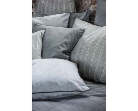 Trend billede af stribede puder 50 x 50 cm. fra Ib Laursen