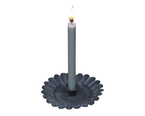 Et foto af lysestager til kertelys - her i sort fra chic antique