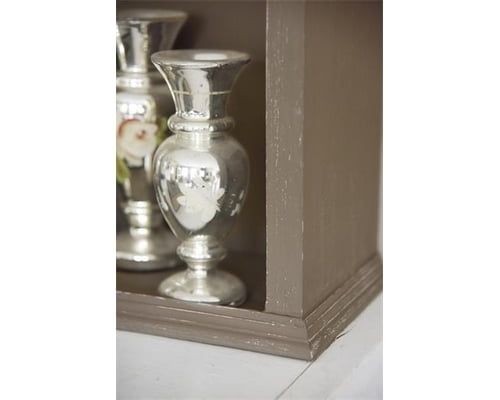 skab malet med vintage brown kalkmaling - vintage paint