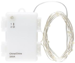 Et foto af en udendørs led lyskæde med 20 lys til batteri fra ib laursen