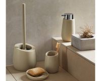 toiletbørsteholder beige med aftageligt silikone børstehoved fra wenko