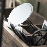 Ib Laursen emaljeskilt til ude og inde