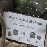 Sjovt skilt til hjemmet  there is no place like home for christmas fra ib laursen