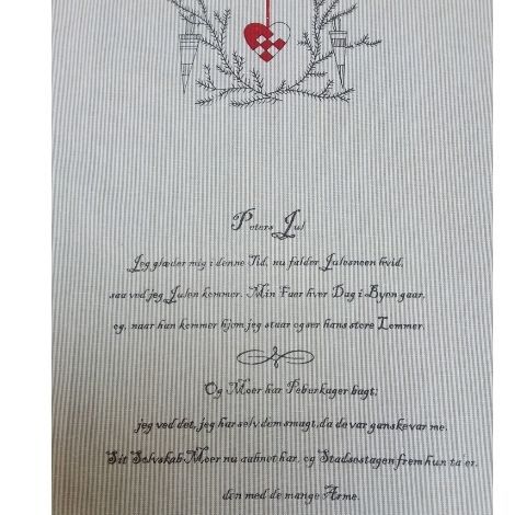 Viskestykke med juledigt teksten peters jul fra danishville