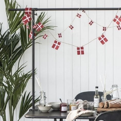 Flagranke i stof med 20 flag 210 cm lang