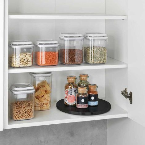 Drejefad til opbevaring af diverse madvarer i køkkenskabet eller køleskabet
