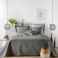 Mørkegråt sengetæppe 220x240 i mikrofiber, polyester