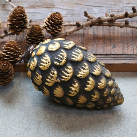 julekugler kogle i guld og kul farve stor fra chic antique