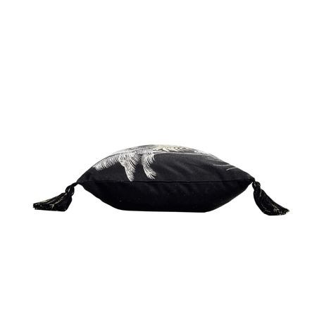 Pyntepuder med guld  30x50 set fra siden med helt sort bagside