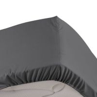 Gråt faconlagen 180x200 glat lagt på en madras