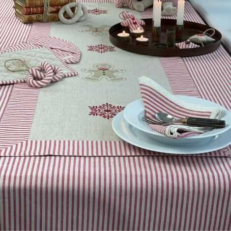 Stribet dug 150x200 cm lagt flot på spisebordet