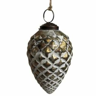 Rustikke julekugler grankogle guld, brun og hvid til ophæng 6,5x11 cm.