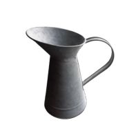 zink kande med hank til pynt og dekoration