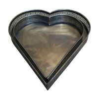 hjerte-til-pynt-og-lys-fad-i-messing-look