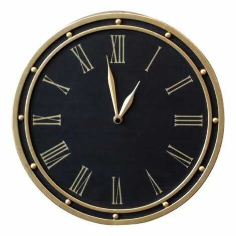 Ur til væg med romertal sort og guld farvet