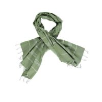 Hammam tæppe oliven grøn stort egnet som plaid strandtæppe og sengetæppe til enkeltseng.