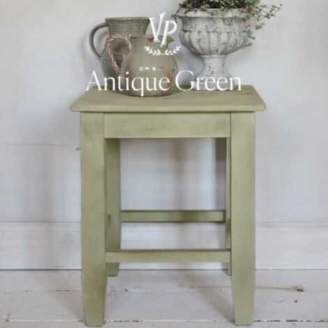 Antique green kalkmaling en grøn vintage paint maling malet smukt på en skammel