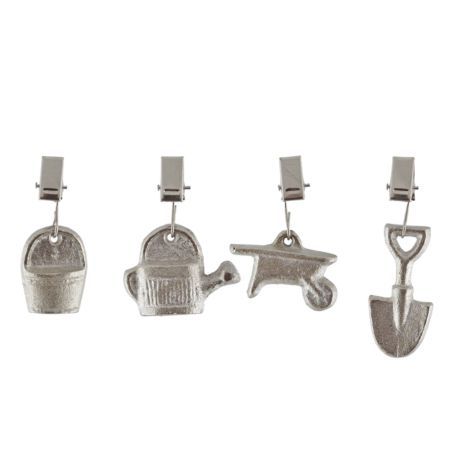 Dugklemmer sæt med 4 stk. formet som spand, trillebør, spade og vandkande