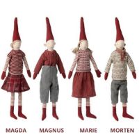 Maileg nisse Magnus medium 2022 med sin familie