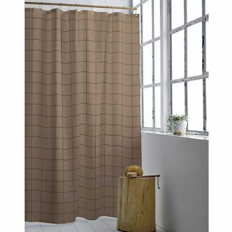 Lækkert badeforhæng 180x200 cm ophængt på badeværelset brunt med tern design fra Södahl