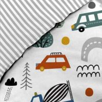 sengetøj-børn-140x200-hvor-bil-mønsteret-ses-tæt-på