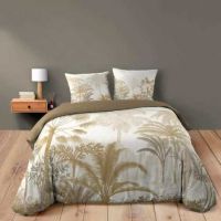 Sandfarvet sengetøj til dobbeltdyne 240x220 lagt på dobbeltseng i soveværelset