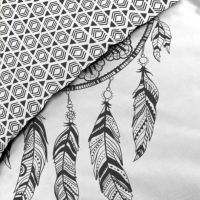 Sengesæt med fjer 240x220 cm hvor mønster ses tæt på